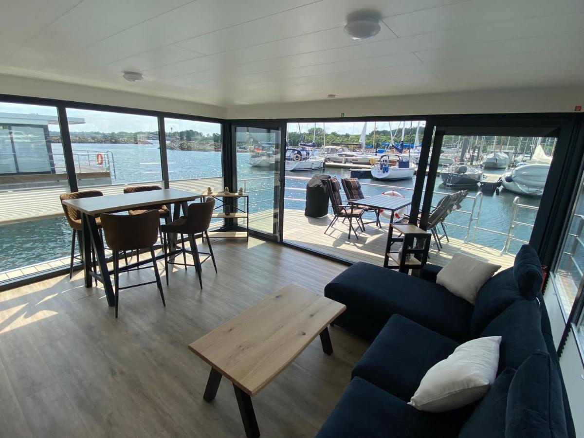 Urlaub Auf Dem Wasser Mit Einmaligen Ausblick - Well Hausboote Boltenhagen 10 Zewnętrze zdjęcie